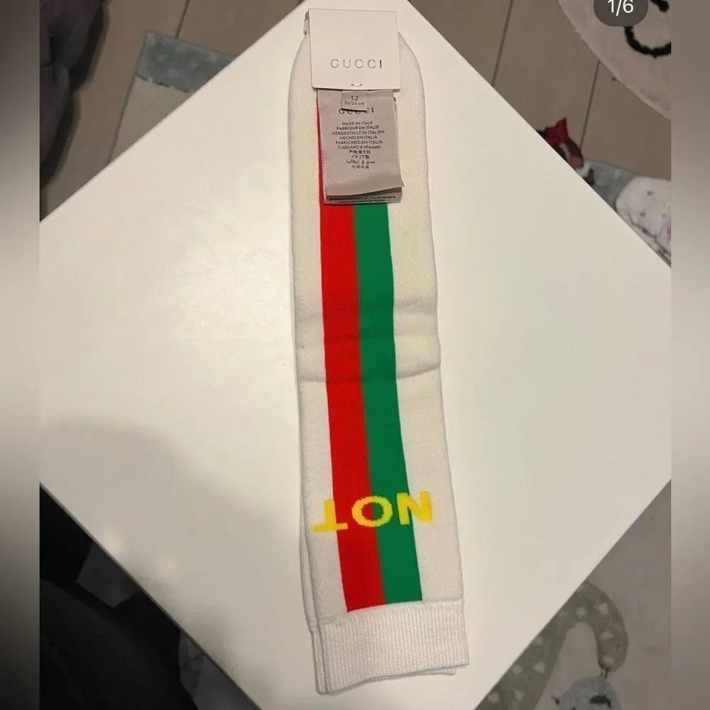 Brand new Gucci Socks men’s Small fits shoe size 6-8